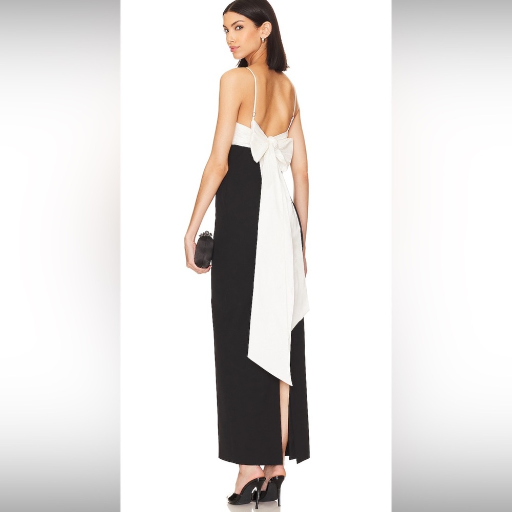 MAJORELLE Elegant Black and White Gown